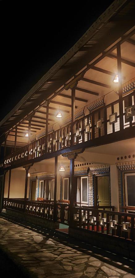 The Nettle And Fern Farmstay Pelling Bagian luar foto