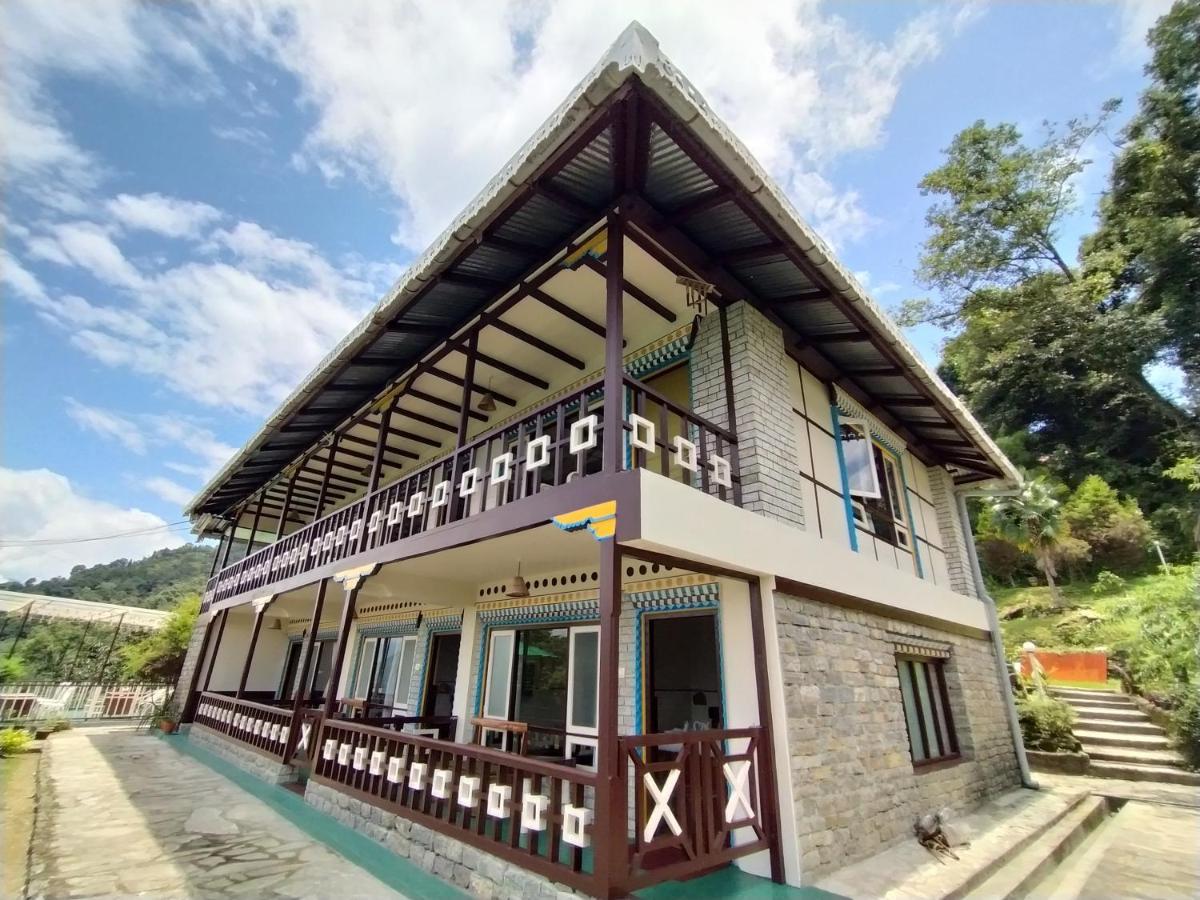 The Nettle And Fern Farmstay Pelling Bagian luar foto