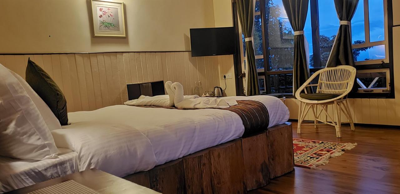 The Nettle And Fern Farmstay Pelling Bagian luar foto